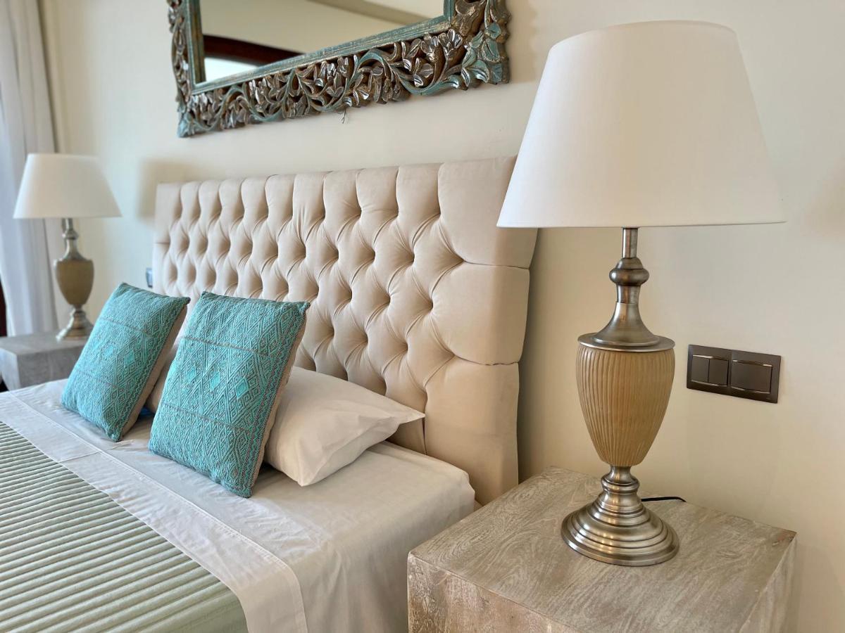 Doncella Beach , Apartamento Con Vistas Al Mar エステポナ エクステリア 写真