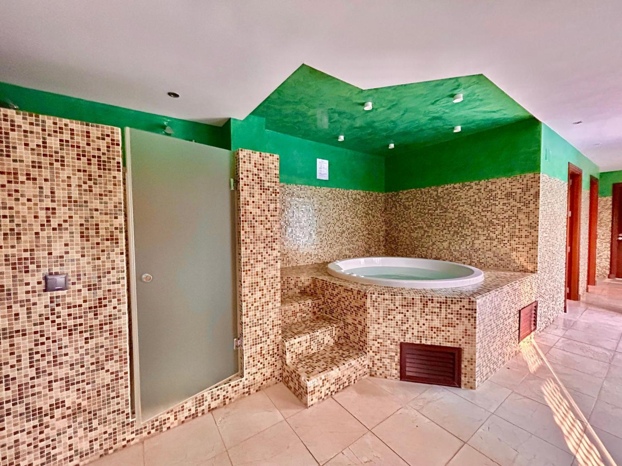 Doncella Beach , Apartamento Con Vistas Al Mar エステポナ エクステリア 写真
